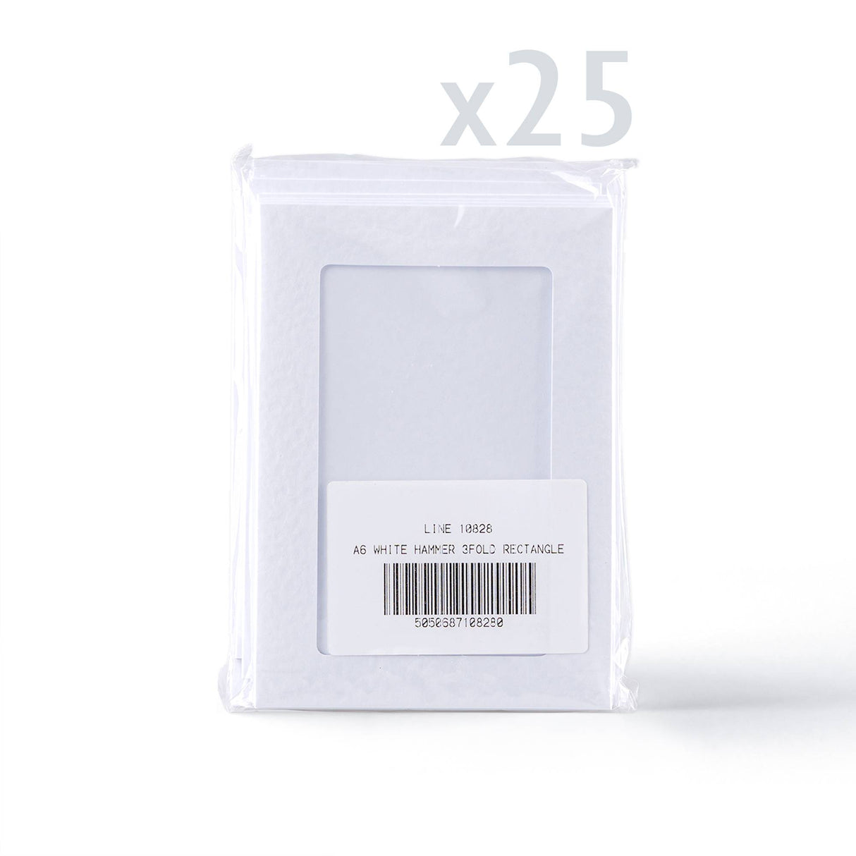 Bijele kartice s reljefnom teksturom i pravokutnim otvorom – pakiranje