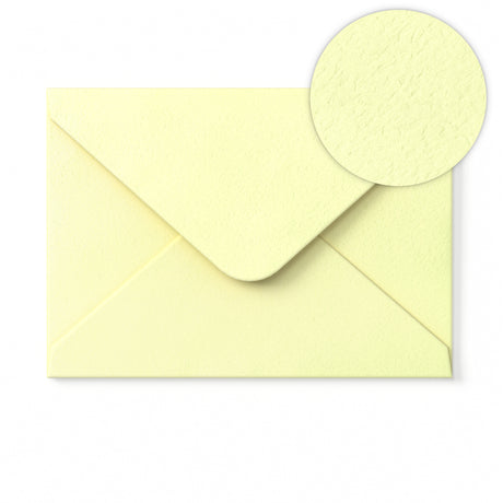 Bjelokosna Omotnica s Teksturom Čekića 162x229 mm (C5)