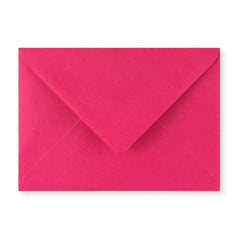 125x175mm FUSCHIA PINK WALLET GUMMED PLAIN 100GSM