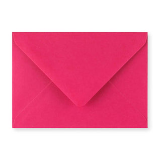 114x162mm C6 FUSCHIA PINK WALLET GUMMED PLAIN 100GSM
