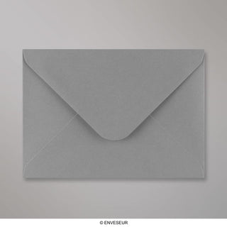 133x184mm Tamnosivi novčanik V Preklop gumirane obične omotnice od 120 g/m2