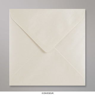 155x155mm Oyster Lustre Square gummed obične 90gsm tkane omotnice